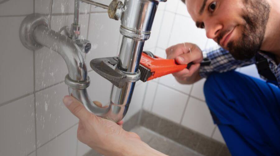 Professional same day plumber services in Warner, OK
